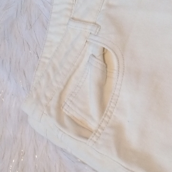 Shein Jean - Picture 2 of 6